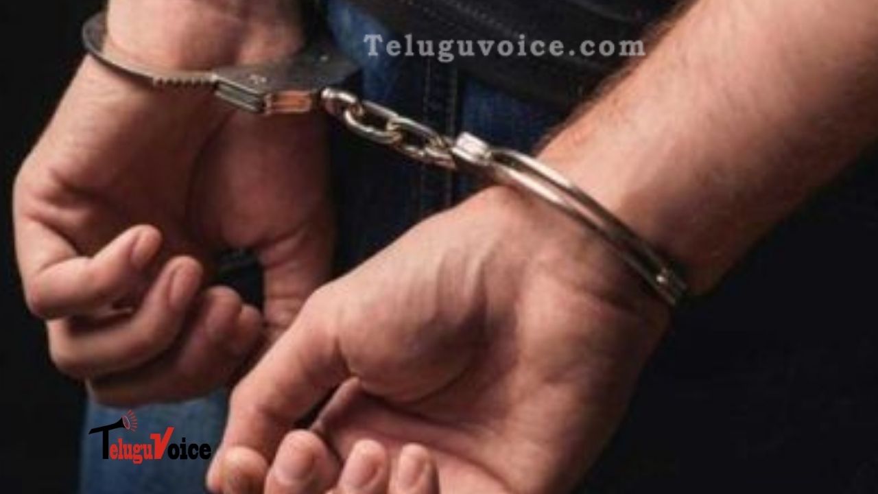 Hyderabad: 8 Arrested For Cheating Shopkeepers Using Fake Paytm App teluguvoice