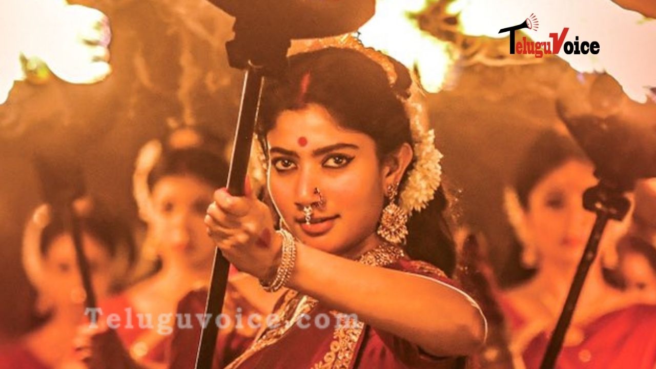 First Look Of Sai Pallavi From Shyam Singha Roy