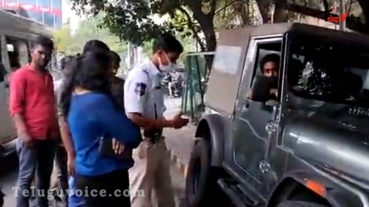 A Woman Rammed Her Vehicle Into Balakrishna Residence teluguvoice