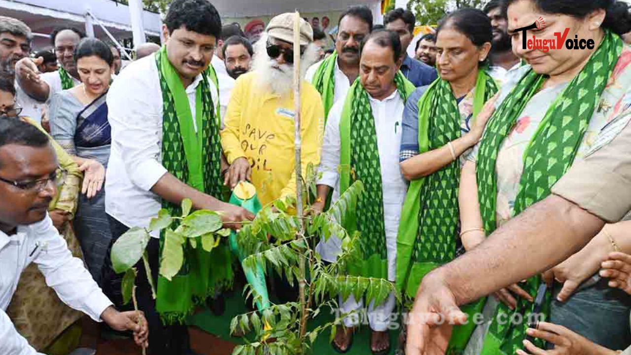 Sadhguru Launches The 5th Phase Of The Green India Challenge In Hyderabad. teluguvoice