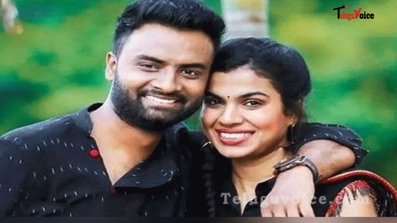 Tollywood Singer Couple Heading for Separation?  teluguvoice