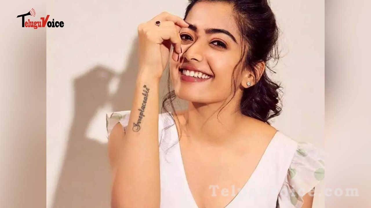 Pushpa Beauty Is Taking Bollywood To The Next Level! teluguvoice