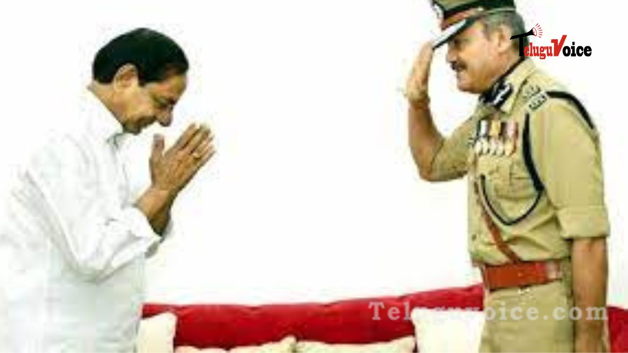 Telangana DGP meets CM KCR. teluguvoice