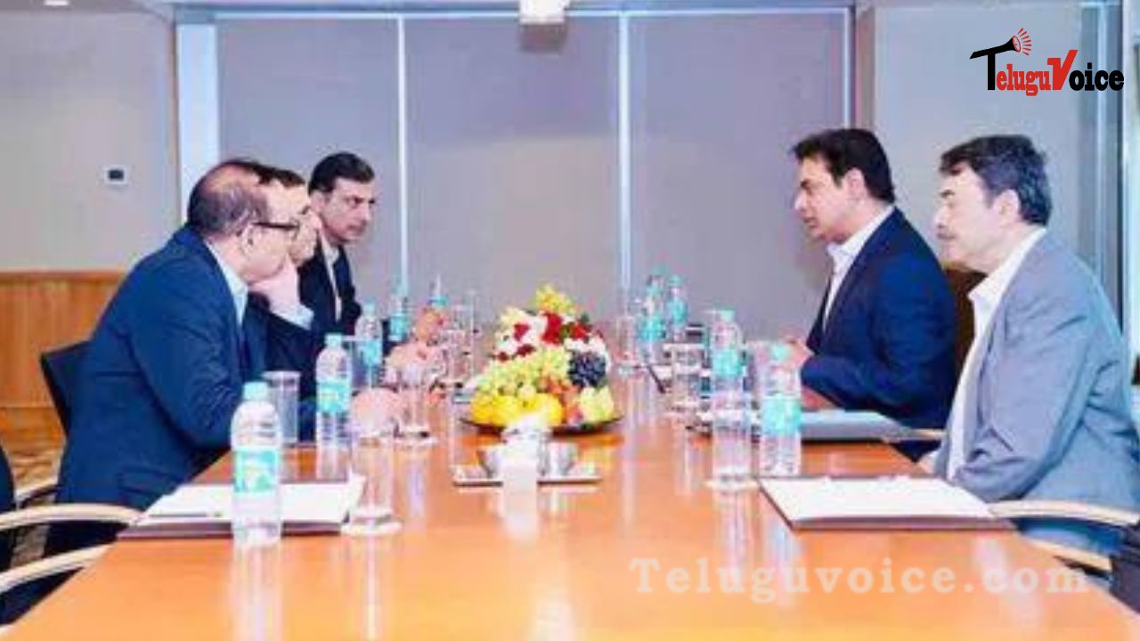 KTR meets industry majors in Mumbai! teluguvoice