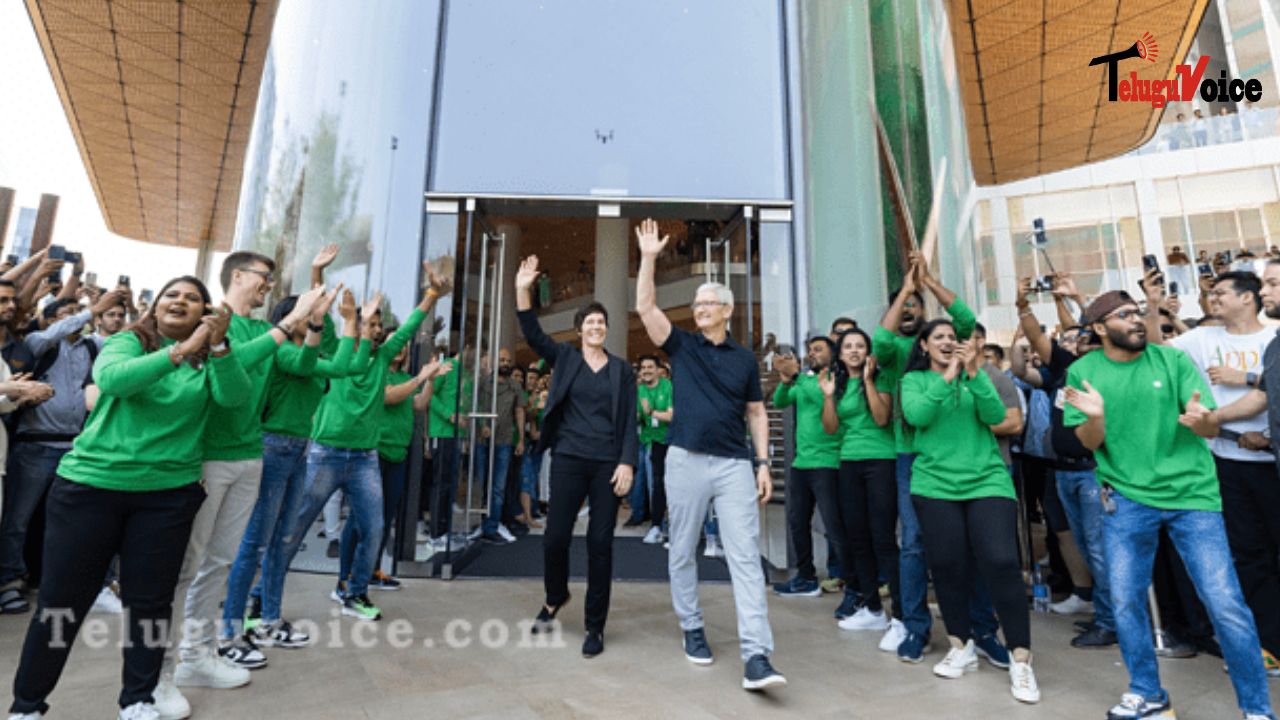 After exploring Apple's first Indian store, Tim Cook is reportedly 