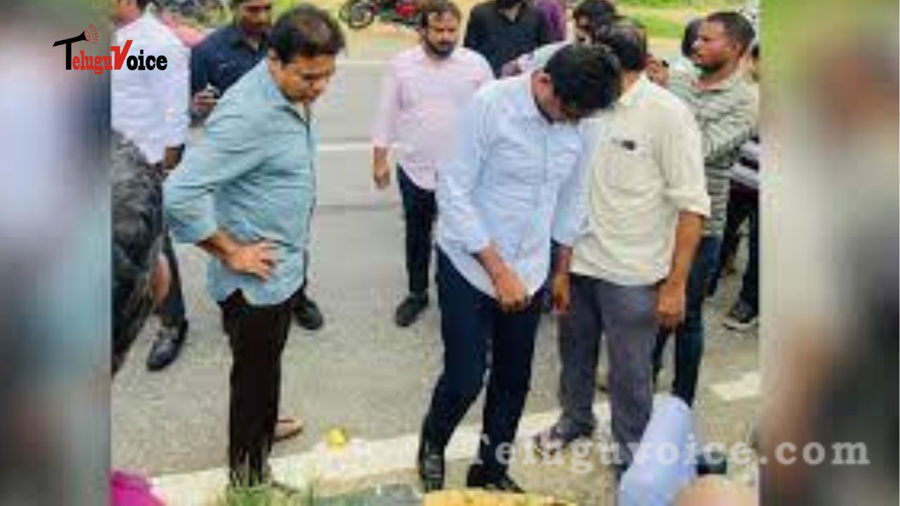 Medak's People Who Were Hurt In An Accident Are Saved By KTR. teluguvoice