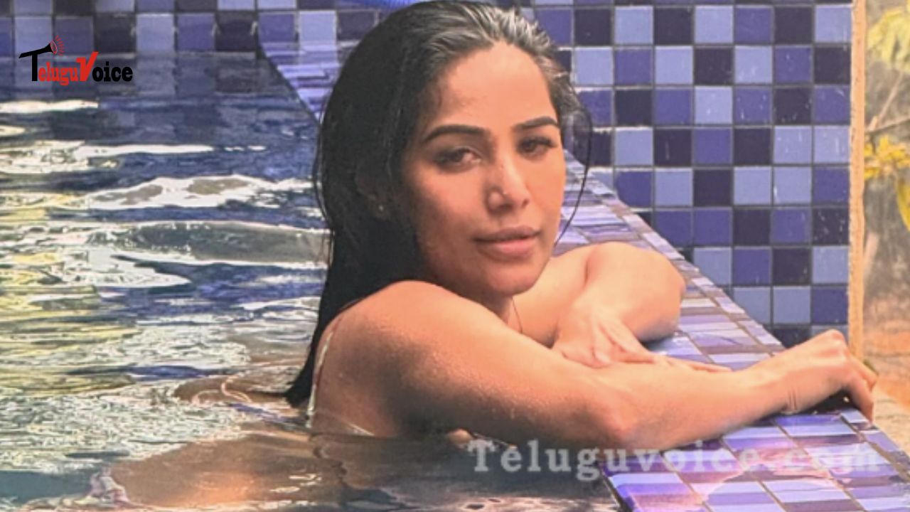 Instagram Announcement Shocks Fans with News of Poonam Pandey's Untimely Passing teluguvoice