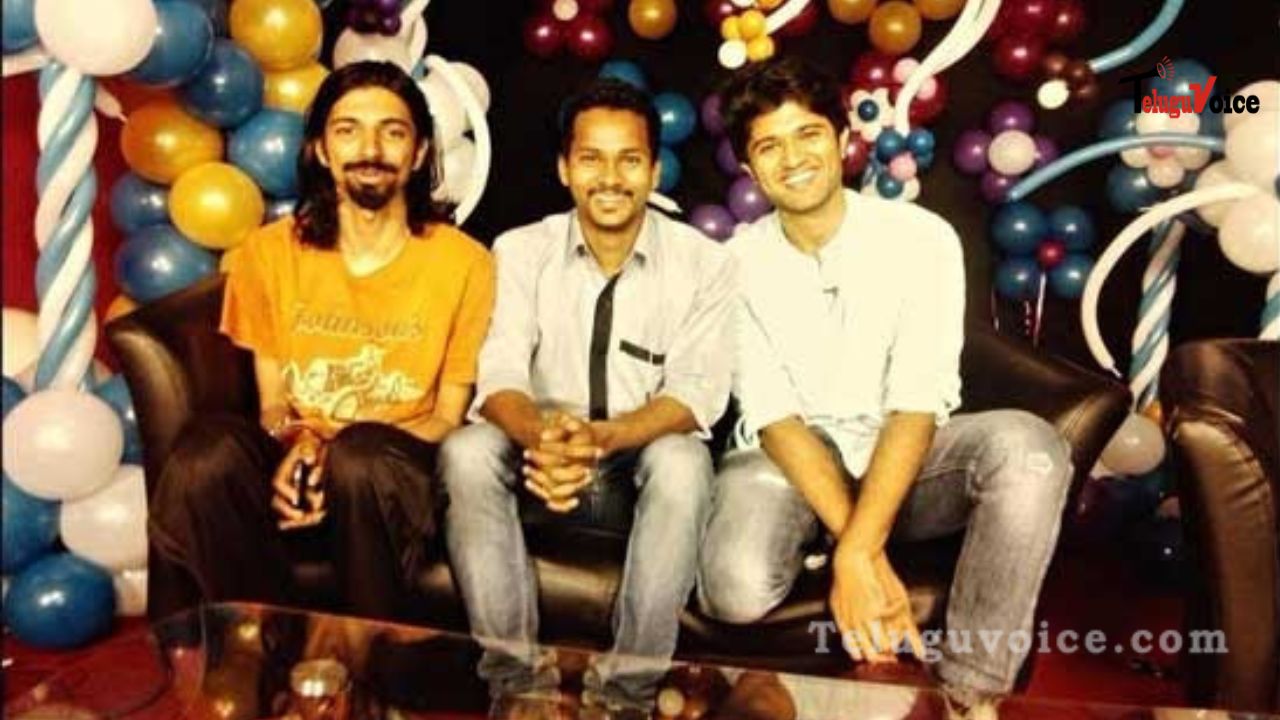 Kalki 2898 AD: Rare Photo of Nag Ashwin and Vijay Deverakonda Goes Viral teluguvoice