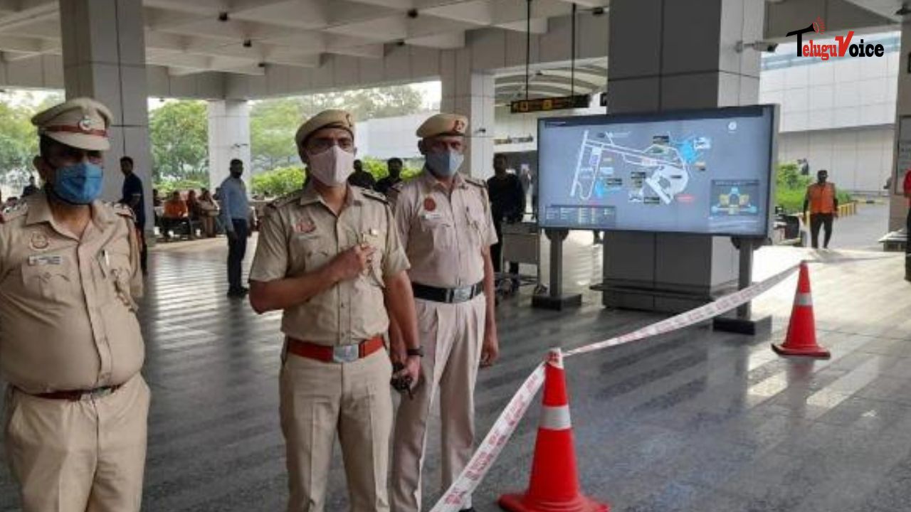 Delhi Police Uncover Illegal Immigration Network Exploiting Visa-On-Arrival Countries teluguvoice