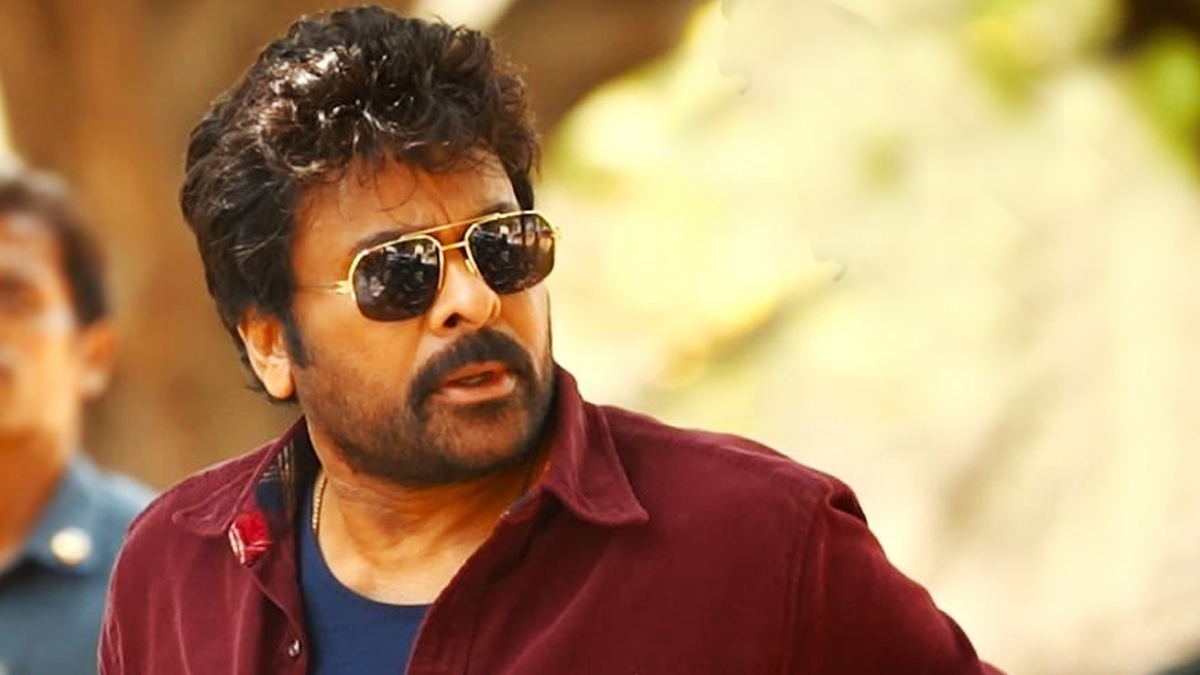 Chiranjeevi feels sorry for the Akkineni family.  teluguvoice