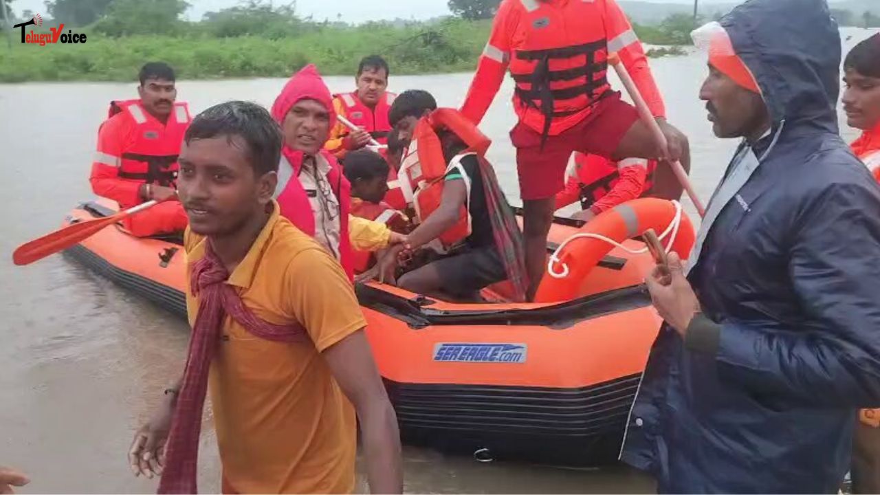 Medak Floods: Over 400 Students Stranded, Rescue Operations Ongoing teluguvoice