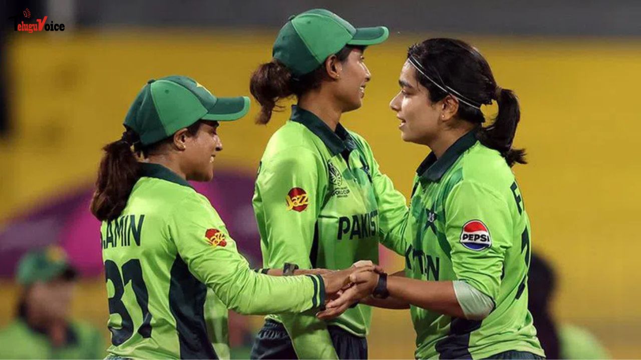 Rain Denies Pakistan a Historic Victory Over England in Women’s World Cup Clash teluguvoice