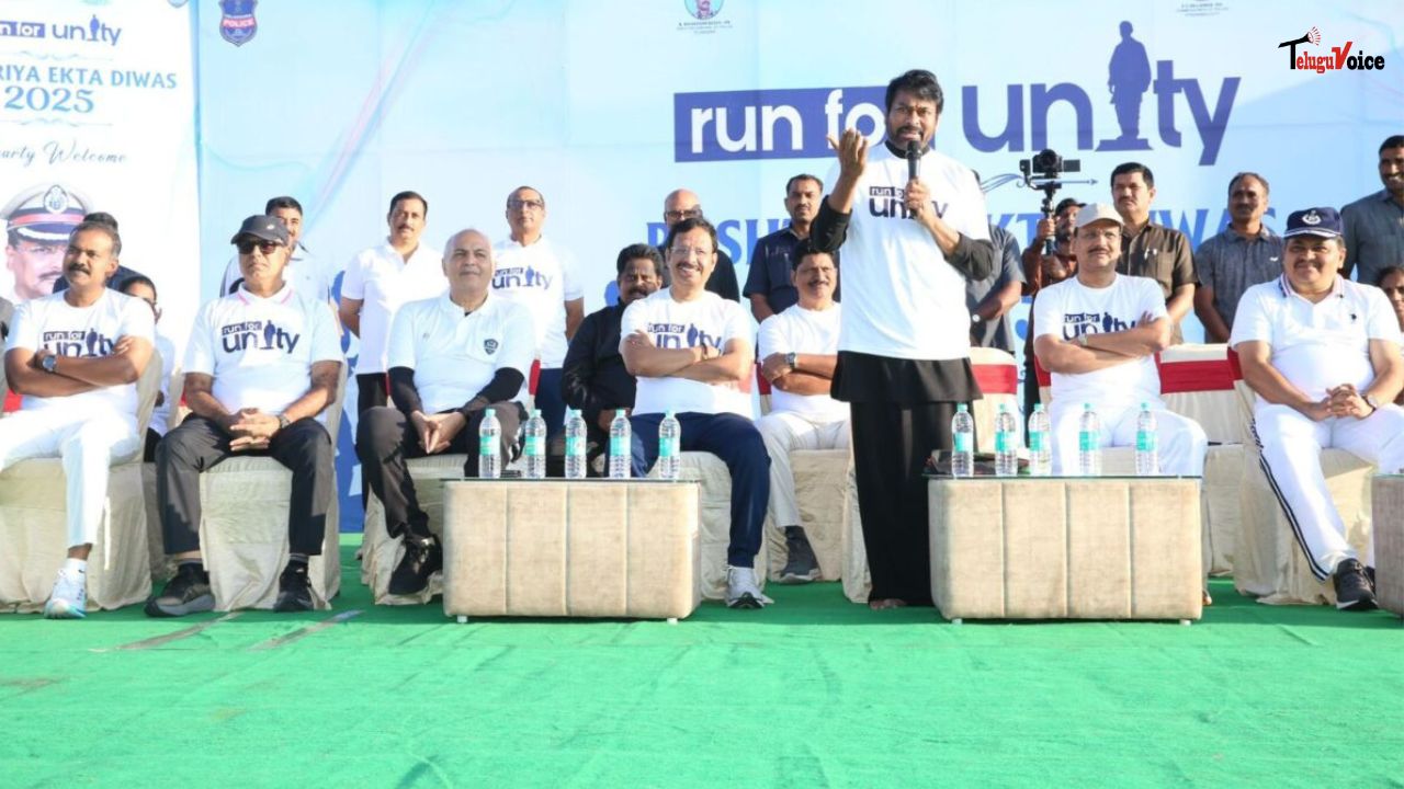Megastar Chiranjeevi Joins ‘Run for Unity’ in Hyderabad to Honour Sardar Vallabhbhai Patel Megastar Chiranjeevi Joins ‘Run for Unity’ in Hyderabad to Honour Sardar Vallabhbhai Patel teluguvoice